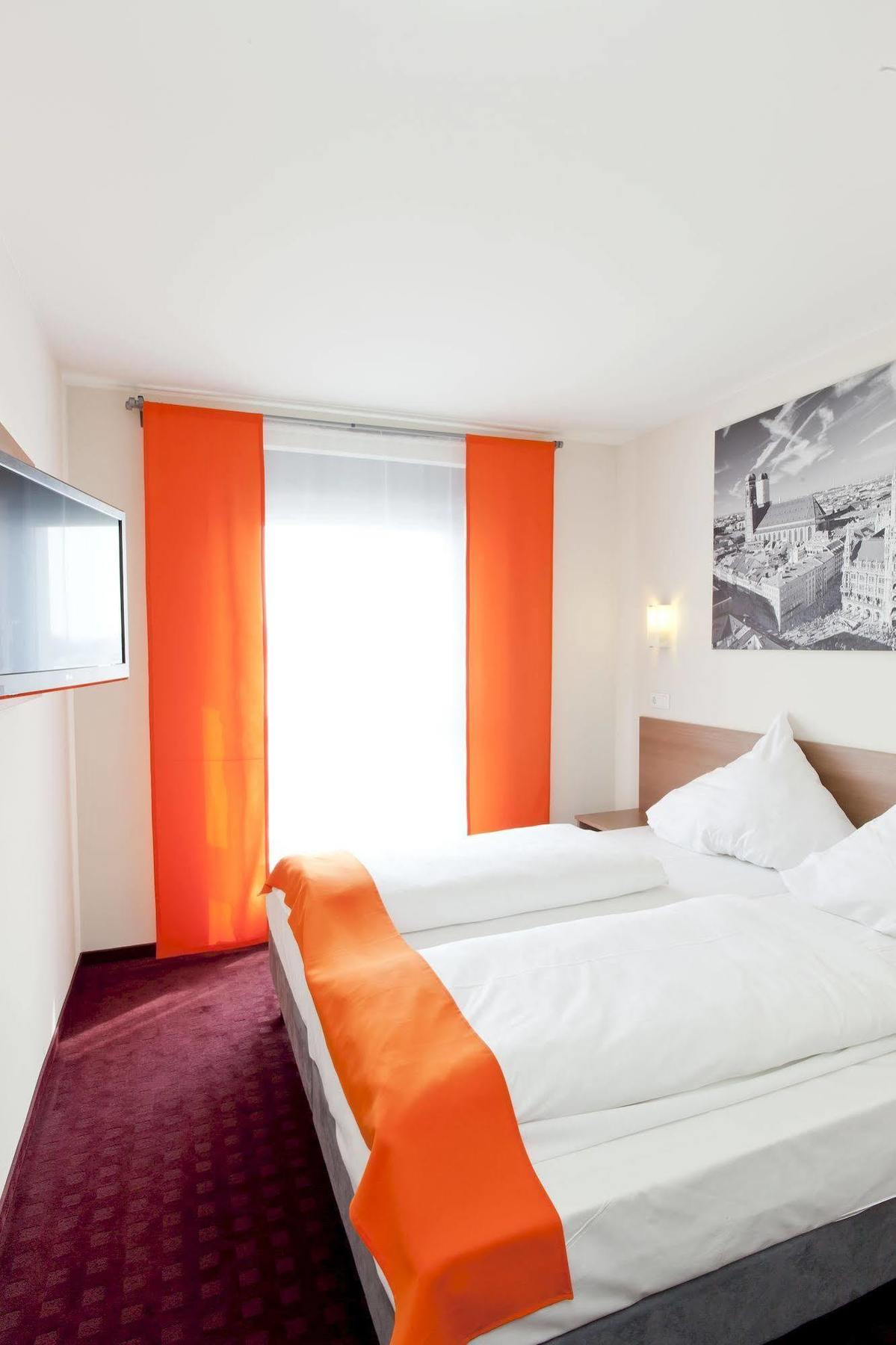 Mcdreams Hotel Moenchengladbach Exterior photo