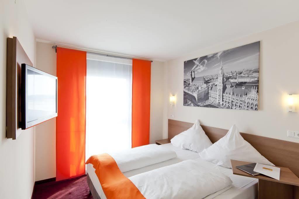 Mcdreams Hotel Moenchengladbach Exterior photo